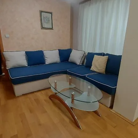 דירה Hostex Vintage